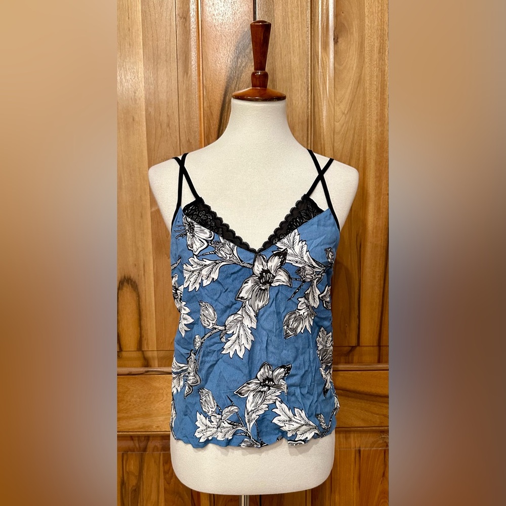 Kindom - Tropical/Hibiscus Print Strappy Tank Top/Black Lace Detail - EUC - S